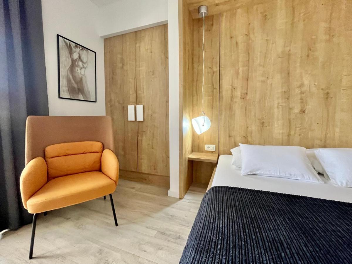 Apartments And Rooms Matesa Vodice Exterior foto