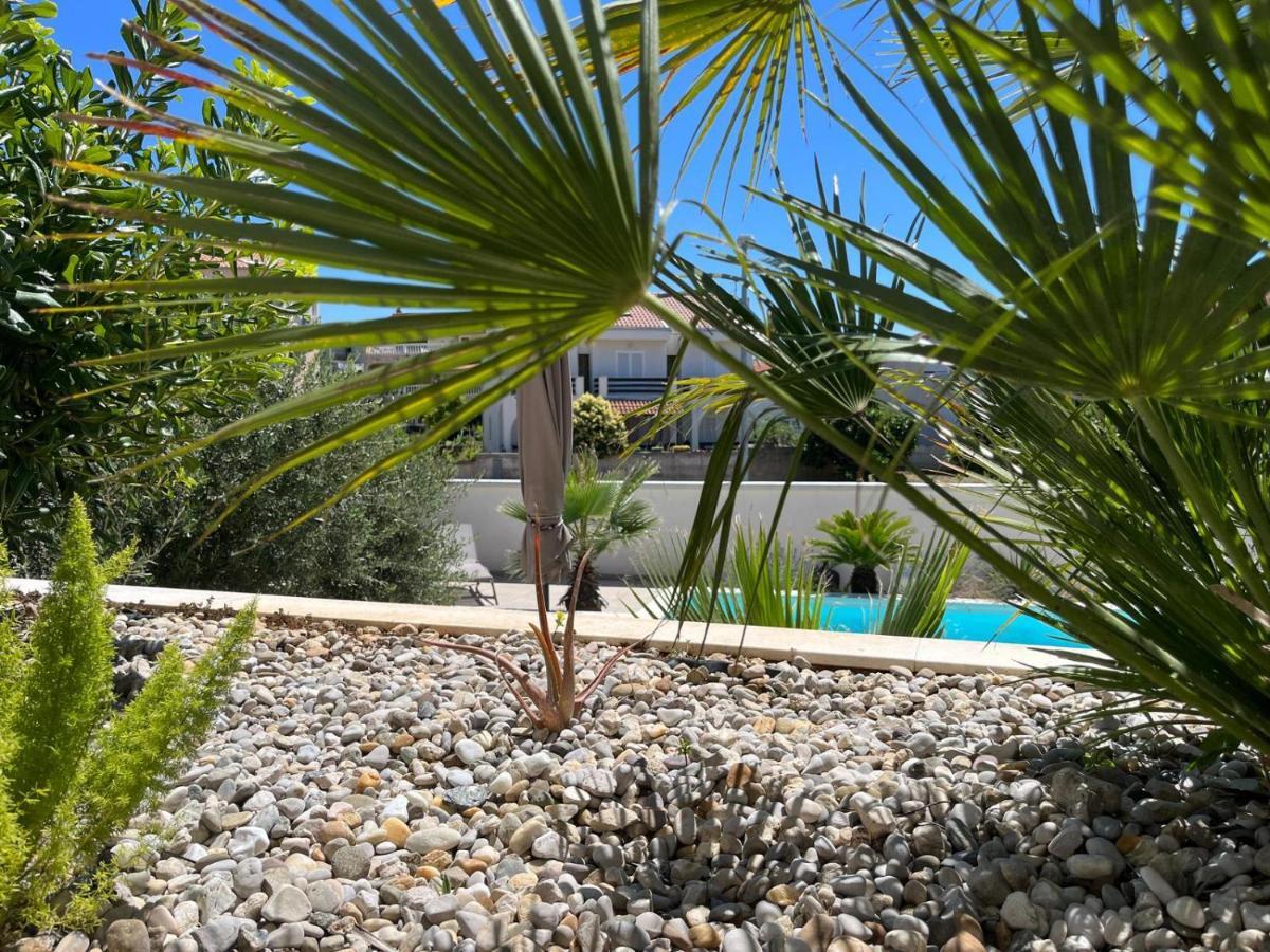 Apartments And Rooms Matesa Vodice Exterior foto